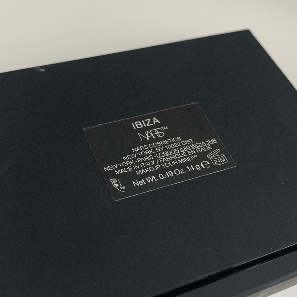NARS Highlighting Powder - Picture 4 of 4